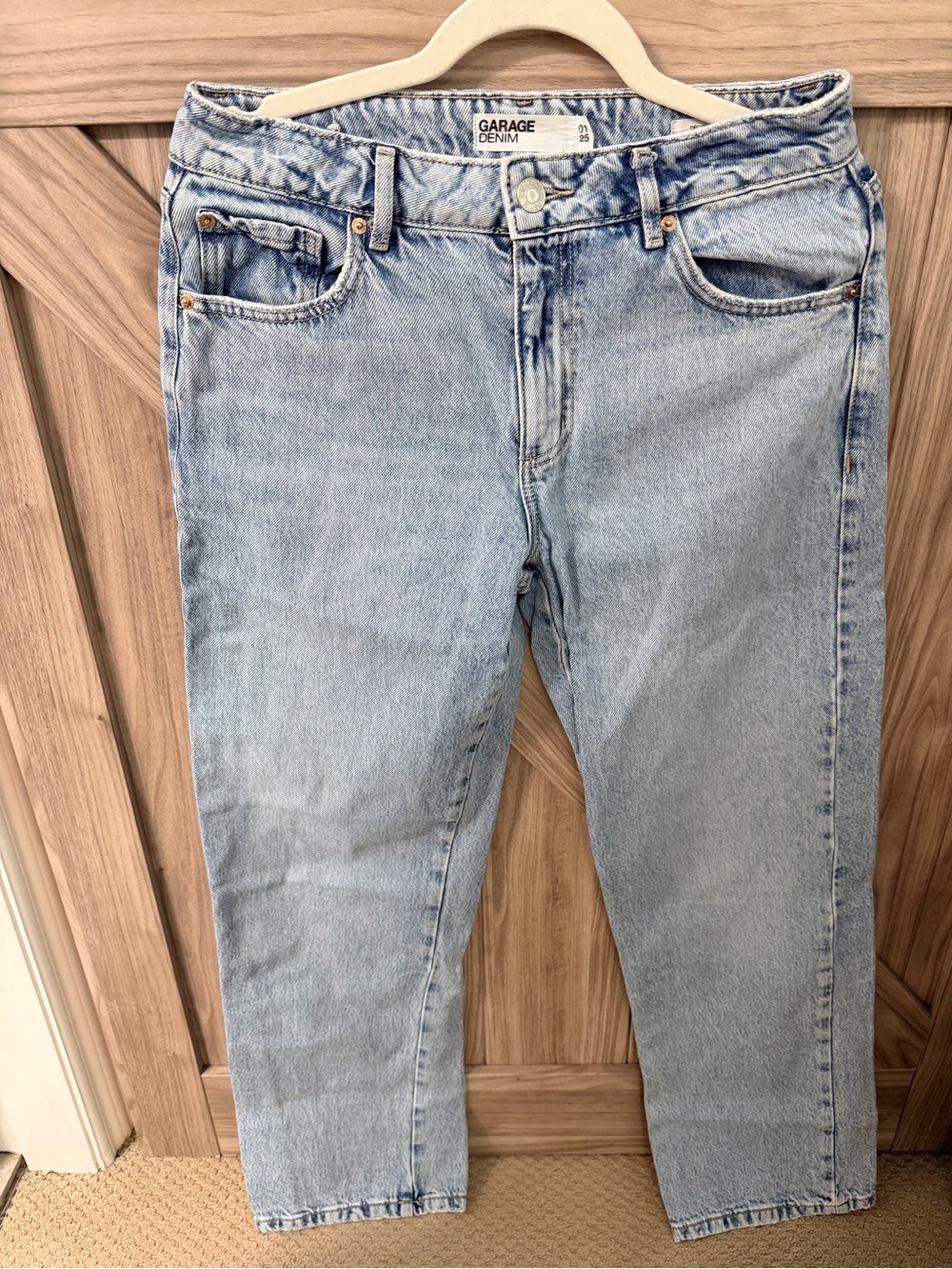 Women's slouchy garage denim